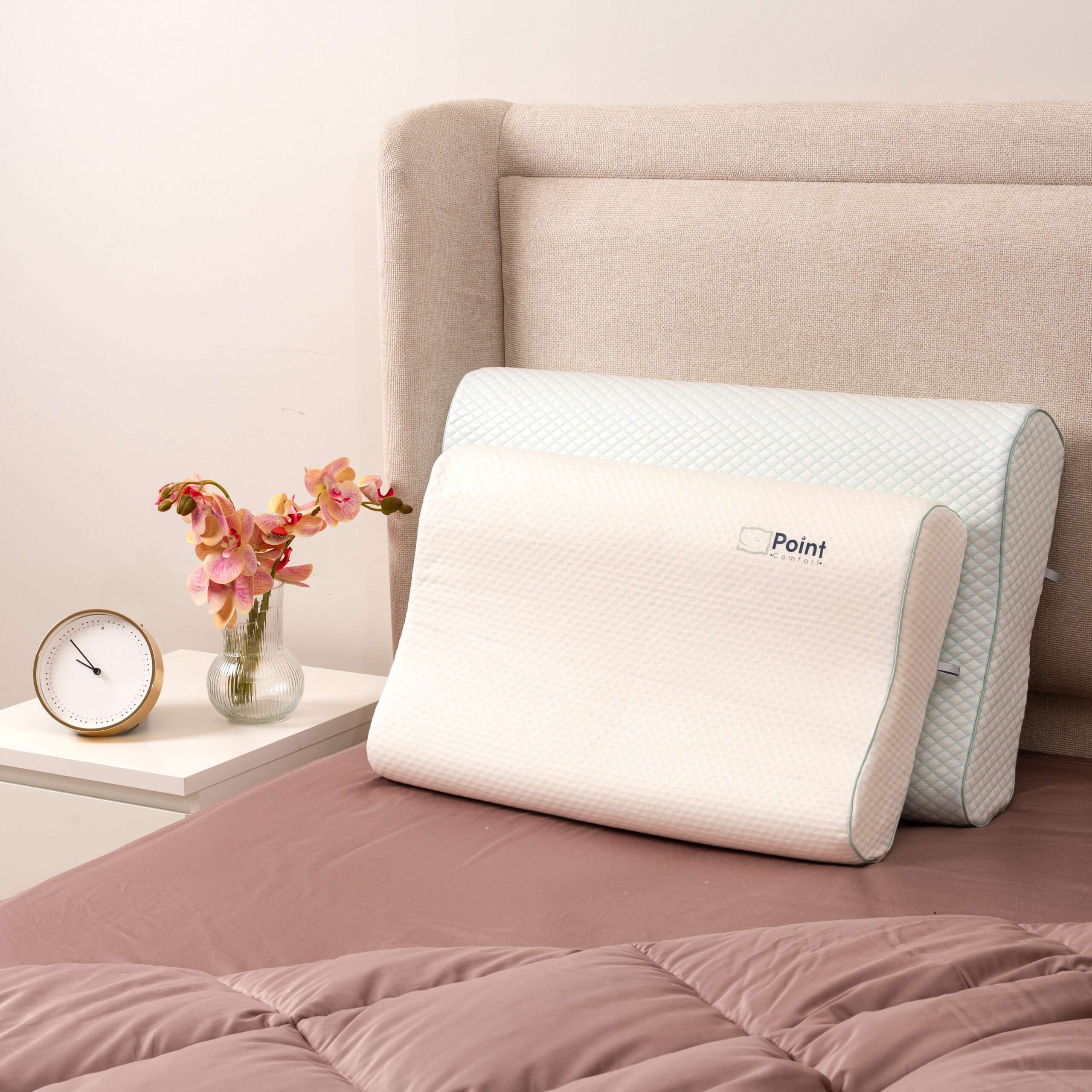 XL Curved Memory Foam Pillow